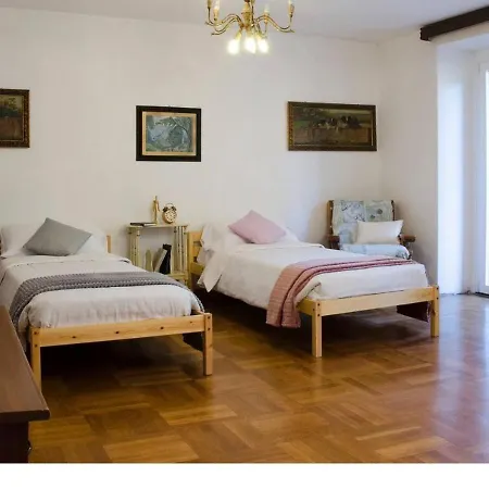 Wisteria House Apartment Brunate Exterior photo